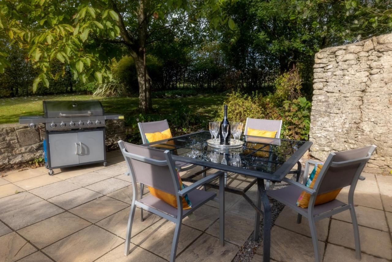 Topside House - Beautiful 7 Bedroom House With Hottub Wifi And Parking Near Bath Wells Frome Oakhill Extérieur photo